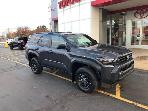 2025 Toyota 4Runner SR5