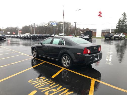 Black Granite Metallic 2011 Chevrolet Malibu 1LT