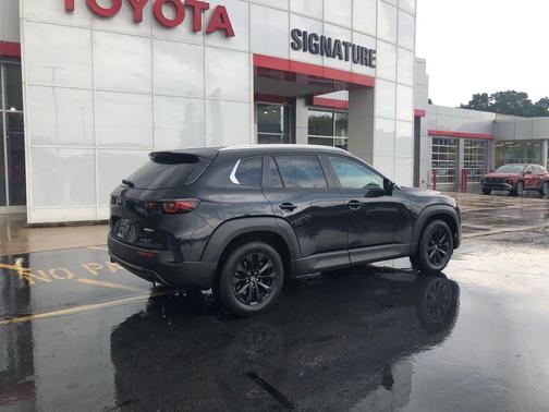 2024 Mazda CX-50 2.5 S Preferred Package