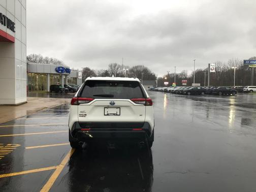 2021 Toyota RAV4 Prime SE