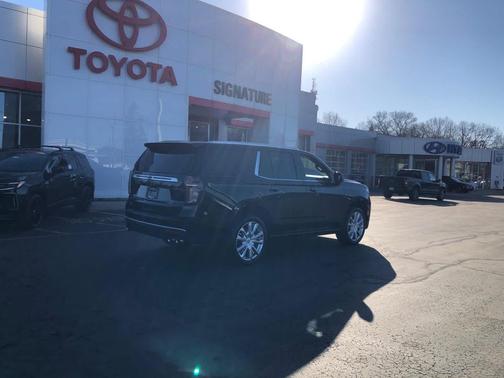 2021 Chevrolet Tahoe 4WD High Country