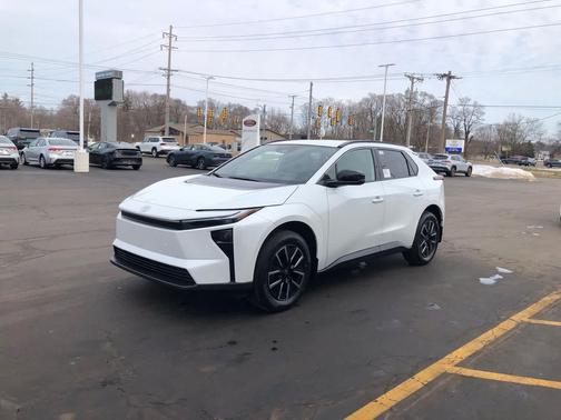 2026 Toyota bZ XLE