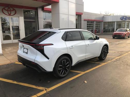 2026 Toyota bZ XLE