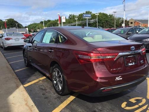 2016 Toyota Avalon Hybrid XLE Premium