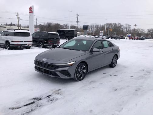 2026 Hyundai ELANTRA HEV Limited