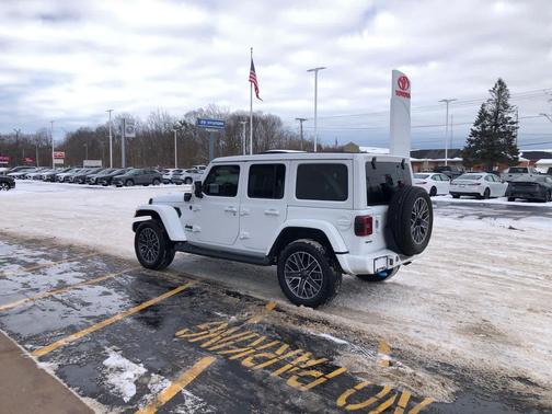 2022 Jeep Wrangler Unlimited 4xe Sahara High Altitude