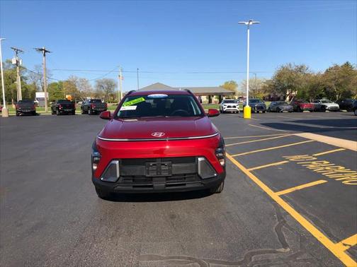 2025 Hyundai KONA SEL