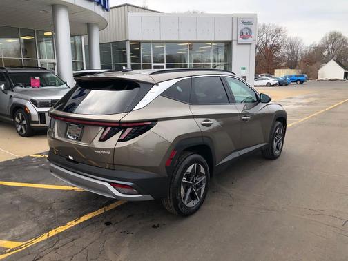 2026 Hyundai TUCSON Hybrid SEL Convenience