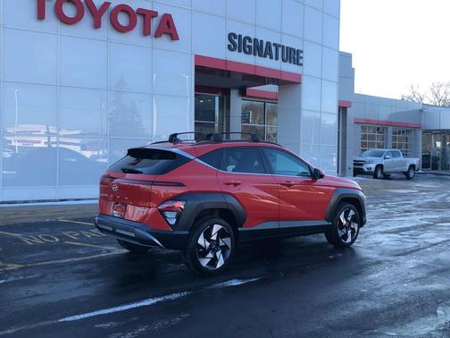 2024 Hyundai KONA Limited