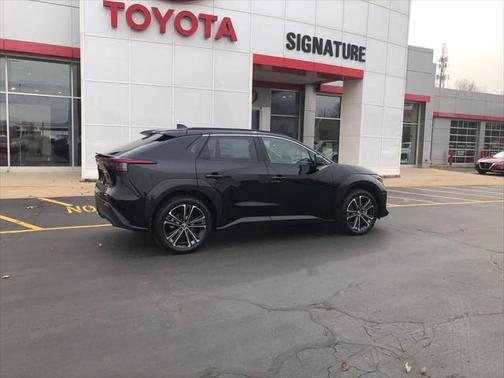 2025 Toyota bZ4X Limited