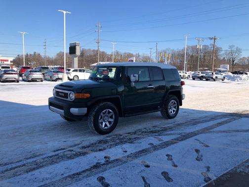 2010 Toyota FJ Cruiser Base