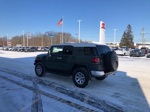 2010 Toyota FJ Cruiser Base