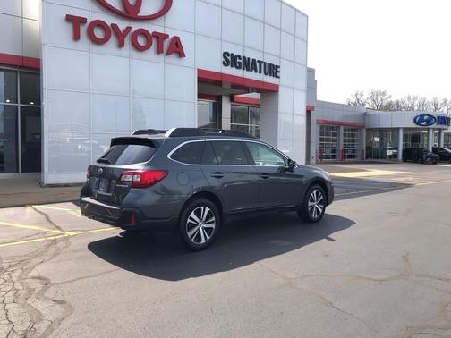 Magnetite Gray Metallic 2019 Subaru Outback 2.5i Limited