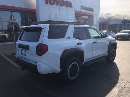 Ice Cap 2026 Toyota 4Runner TRD Off Road