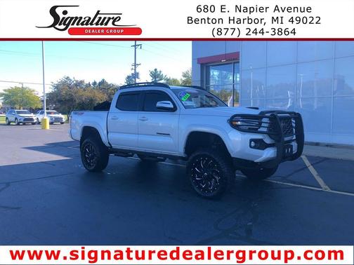 2023 Toyota Tacoma TRD Sport