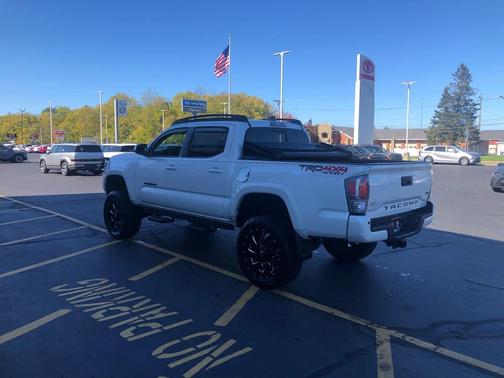 2023 Toyota Tacoma TRD Sport