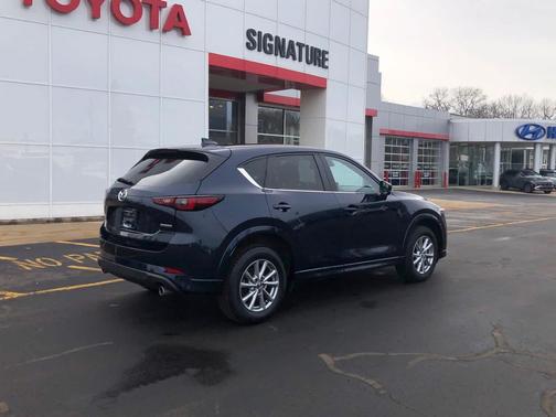 2024 Mazda CX-5 2.5 S Select Package