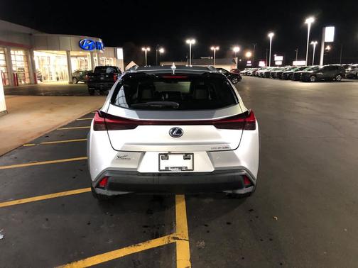 2020 Lexus UX 250h Base