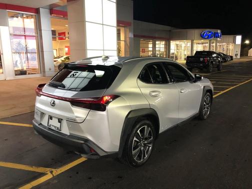 2020 Lexus UX 250h Base