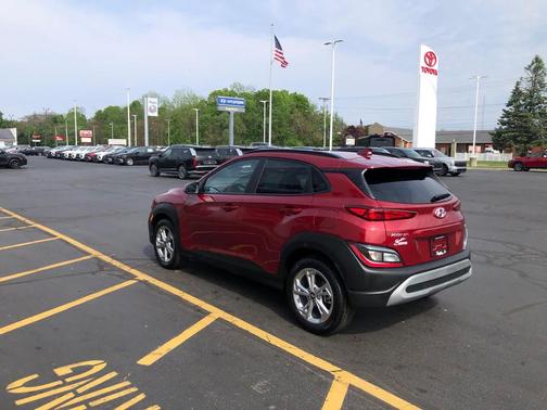Ultimate Red 2023 Hyundai KONA SEL