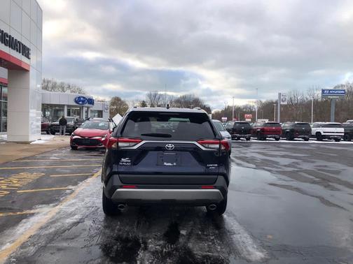 2025 Toyota RAV4 Limited