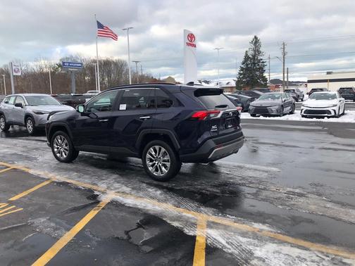 2025 Toyota RAV4 Limited