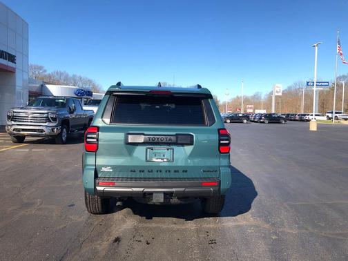 Everest 2026 Toyota 4Runner TRD Off Road