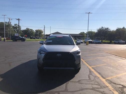 2022 Toyota Corolla Cross LE