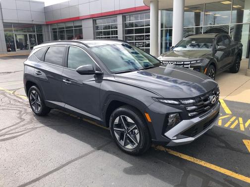 Ecotronic Gray 2026 Hyundai TUCSON Hybrid SEL Convenience