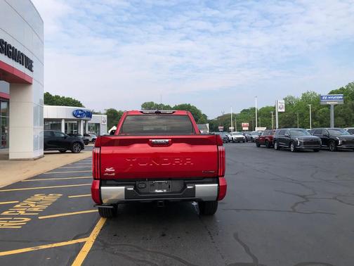 2025 Toyota Tundra Hybrid Limited
