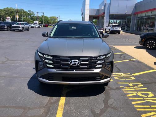 Ecotronic Gray 2026 Hyundai TUCSON Hybrid SEL