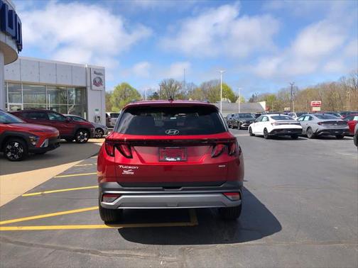 2025 Hyundai TUCSON SEL