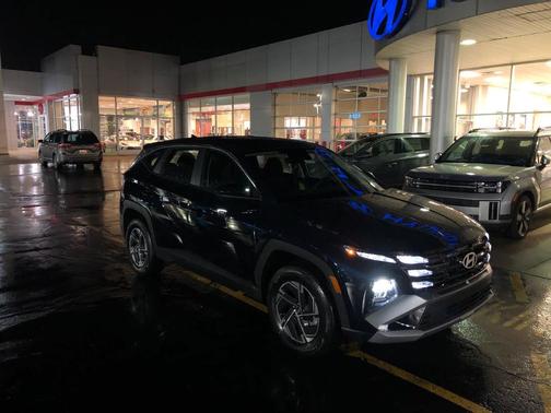 2026 Hyundai TUCSON Hybrid Blue SE