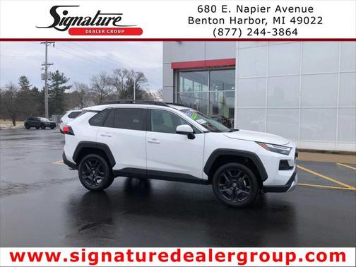 2023 Toyota RAV4 Adventure