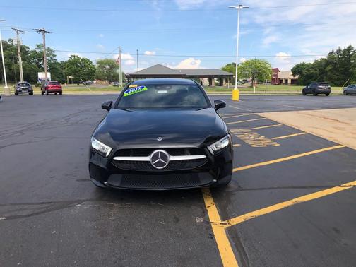 Cosmos Black Metallic 2019 Mercedes-Benz A-Class A 220