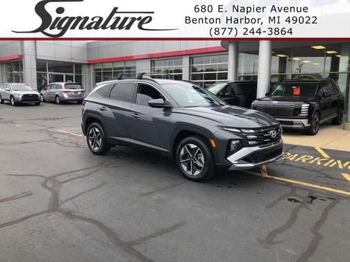 2026 Hyundai TUCSON Hybrid SEL