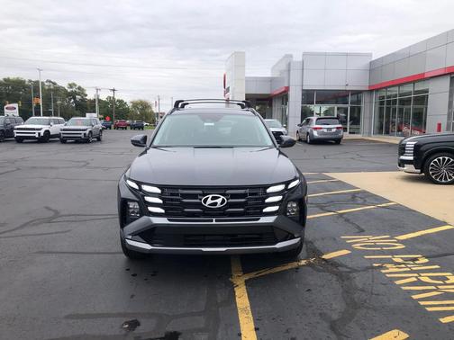 2026 Hyundai TUCSON Hybrid SEL