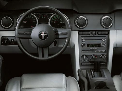 2009 Ford Mustang Premium