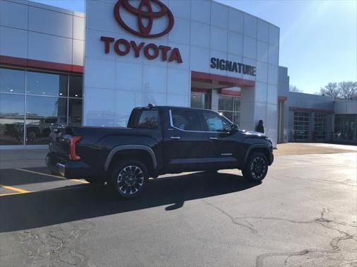 2025 Toyota Tundra Hybrid Limited