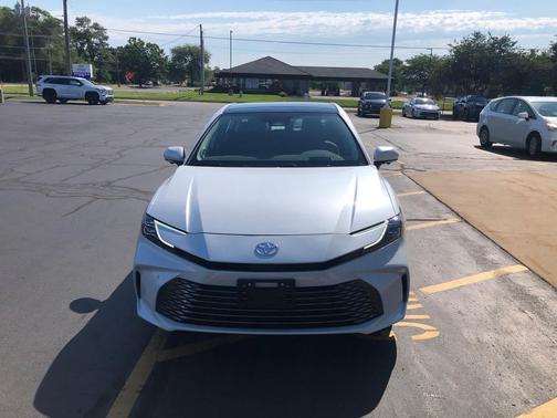2025 Toyota Camry XLE