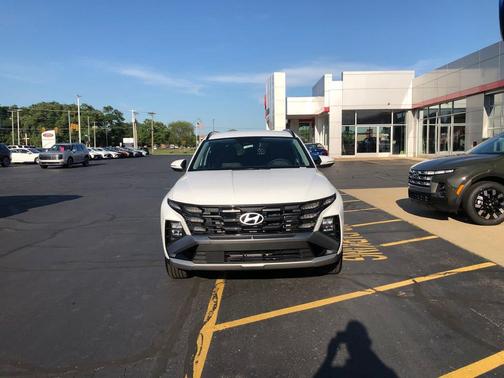 Creamy White Pearl 2026 Hyundai TUCSON Hybrid SEL Convenience