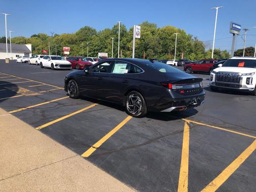 2026 Hyundai SONATA SEL