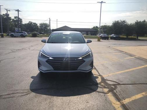 2020 Hyundai ELANTRA Limited