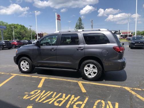 2018 Toyota Sequoia SR5