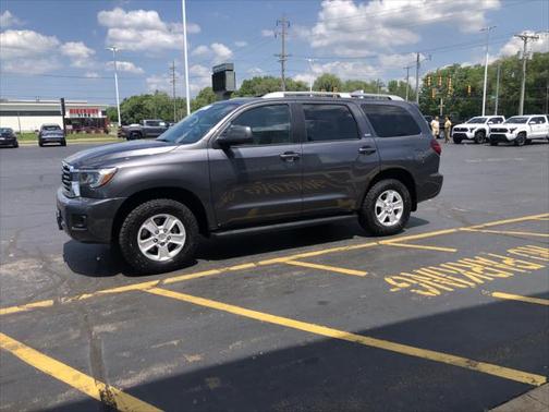 2018 Toyota Sequoia SR5