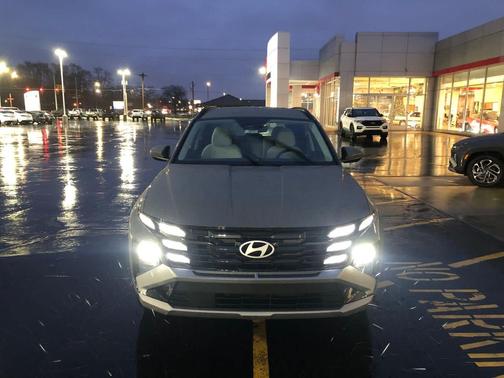 Hampton Gray 2026 Hyundai TUCSON SEL