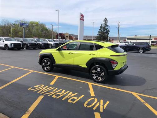 2025 Hyundai KONA SEL