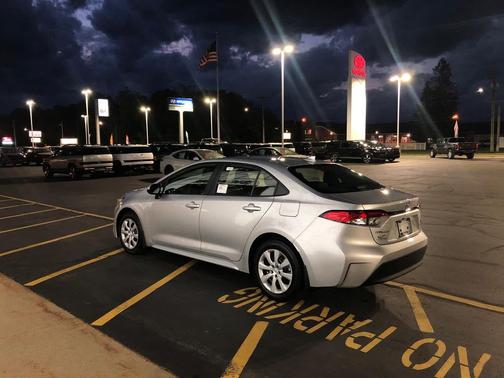 2026 Toyota Corolla Hybrid LE