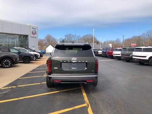 Titan Charcoal Pearl 2026 Hyundai PALISADE Limited