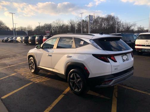 Serenity White Pearl 2026 Hyundai TUCSON SEL